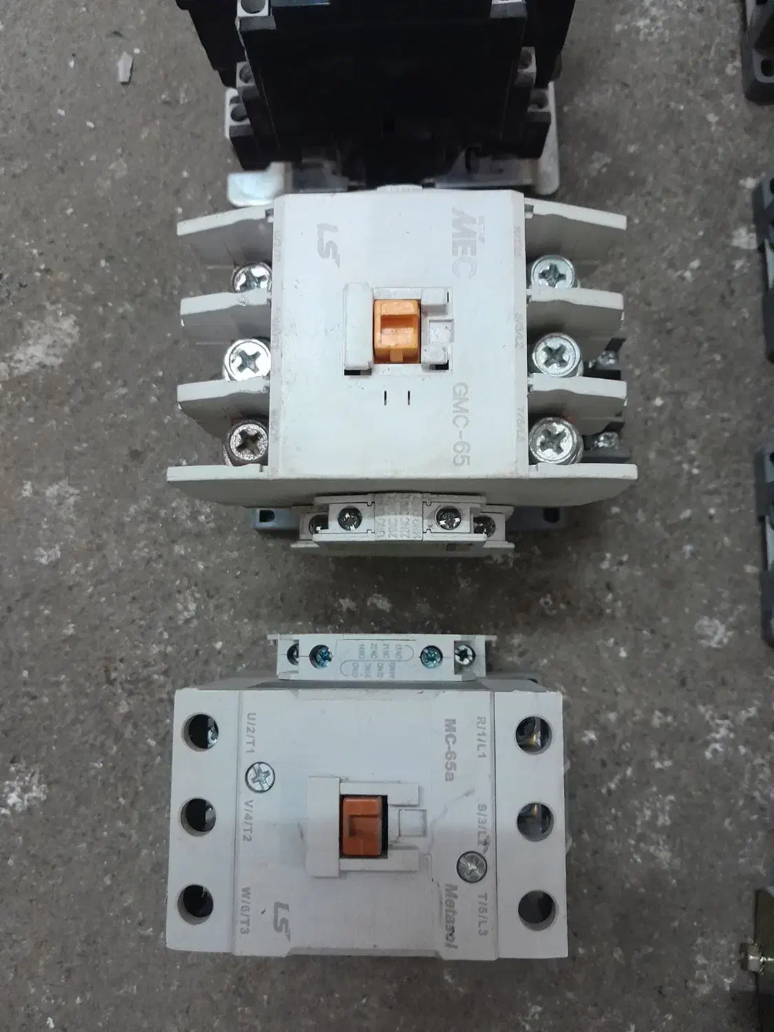 بورس معاملاتی کلیدکنتاکتور سالم و خراب ضایعات|ماشین‌آلات صنعتی|تهران, تهرانسر شرقی|دیوار