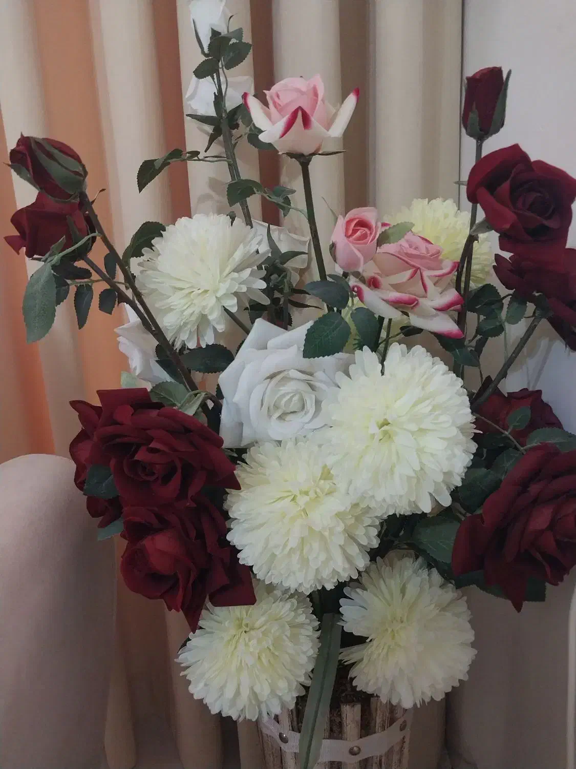 گل کنارسالنی درحدنو|گل مصنوعی|فیروزه, |دیوار