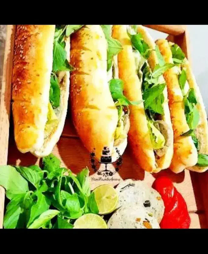 ساندویچ سرد و فلافل|خوردنی و آشامیدنی|قم, قلعه کامکار|دیوار