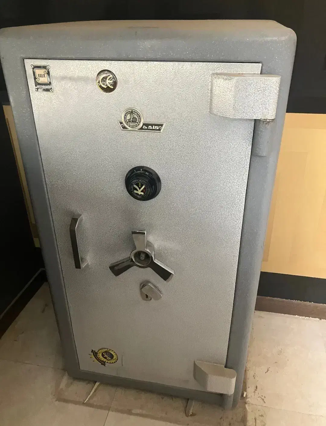 بازگشایی وتعمیرات تخصصی انواع گاوصندوق گاو صندوق|خدمات پیشه و مهارت|تهران, میرداماد|دیوار