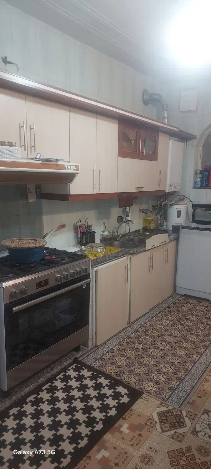 اجاره منزل مسکونی در هفتصد دستگاه|اجارهٔ خانه و ویلا|خمینیشهر, |دیوار