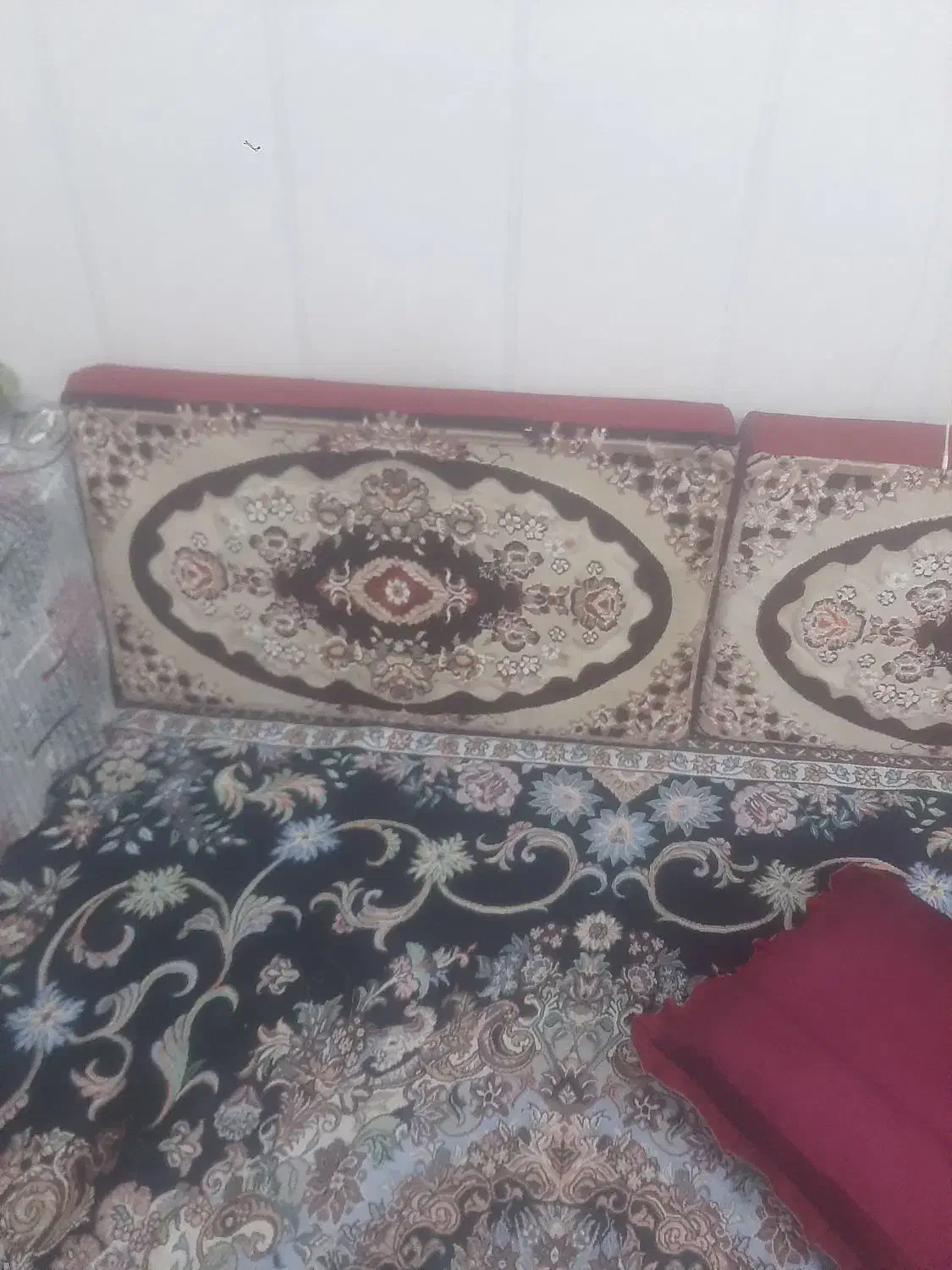 پشتی طرح برجسته‌ درحد نو|پشتی|قم, ولیعصر|دیوار