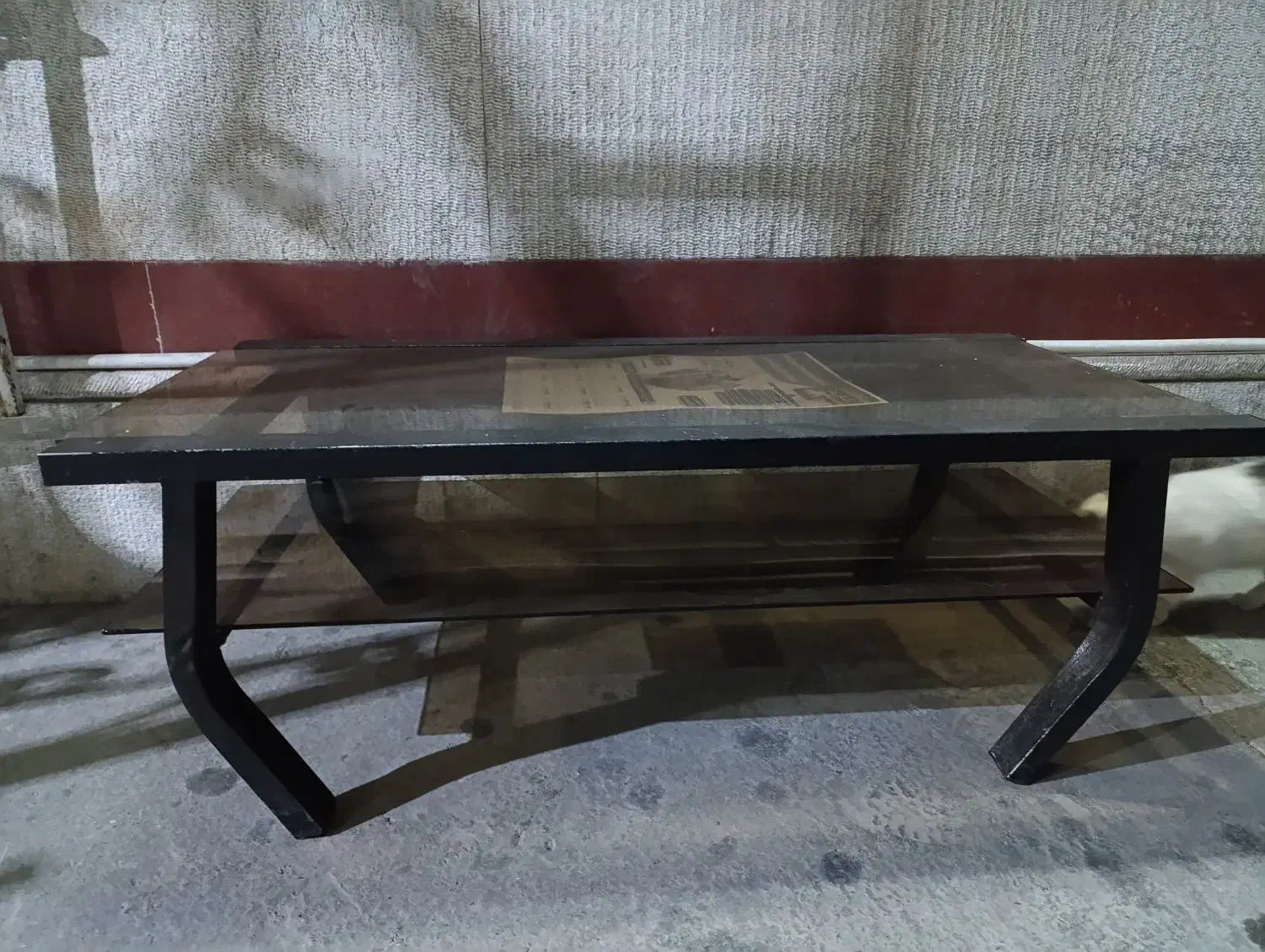 باسلام میز جلو مبلی فلزی|مبلمان خانگی و میز عسلی|شیراز, شهرک مهدیه|دیوار