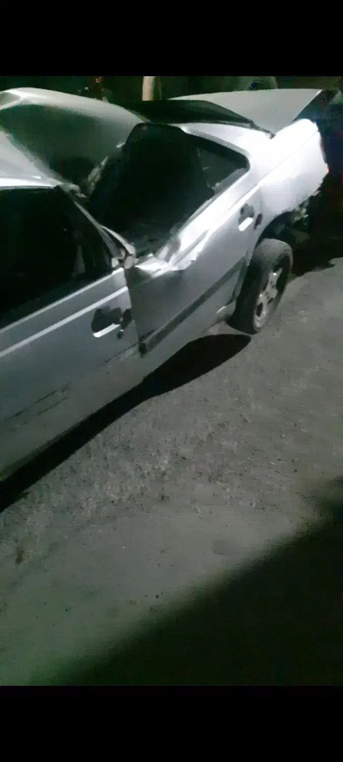 پژو۴۰۵ تصادفی|خودرو سواری و وانت|بم, |دیوار