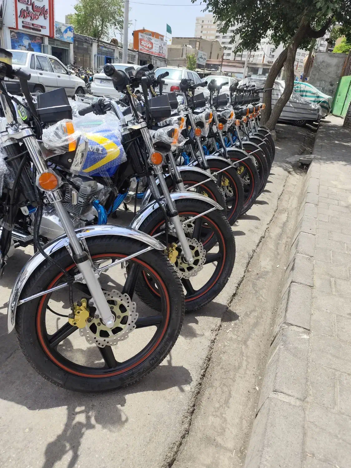 هندا/کلیک خشک /کارکرده/موتوراقساطی/ذاکری|موتورسیکلت|مشهد, رضاییه|دیوار