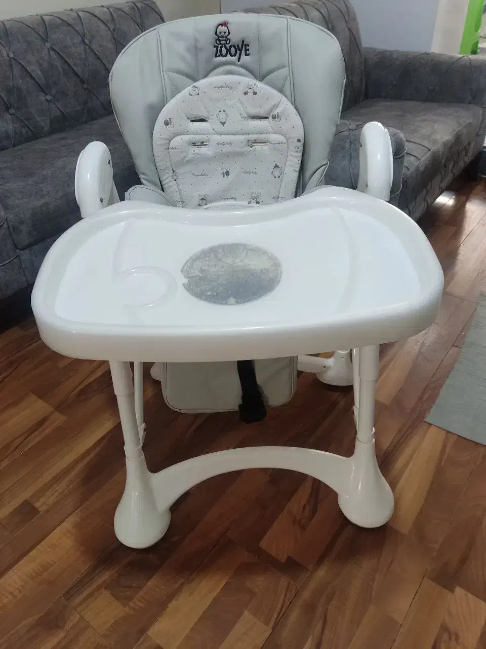 صندلی غذا|تخت و صندلی بچه|ورامین, ورامین|دیوار