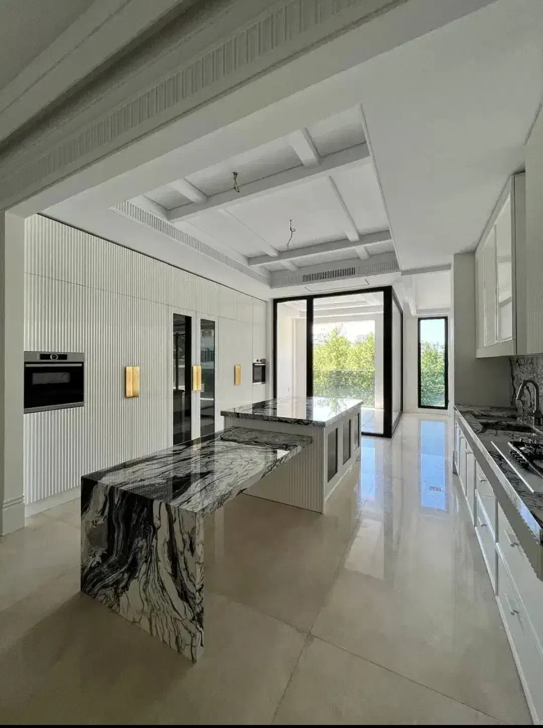 ۱۶۰ متر ۳خواب فول مشاعات تک واحدی|اجارهٔ آپارتمان|تهران, نیاوران|دیوار