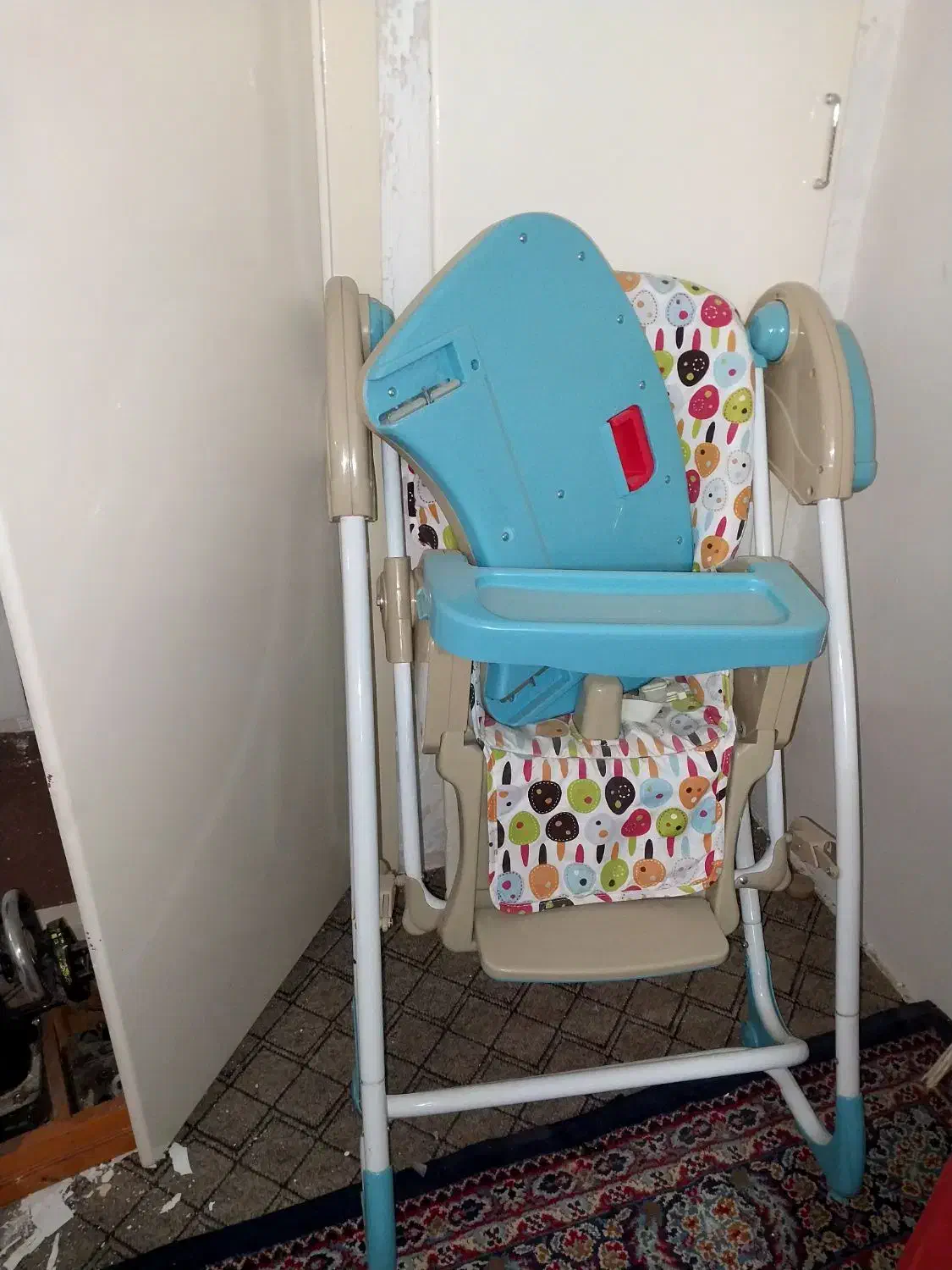 اسباب بازی|تخت و صندلی بچه|بیرجند, |دیوار