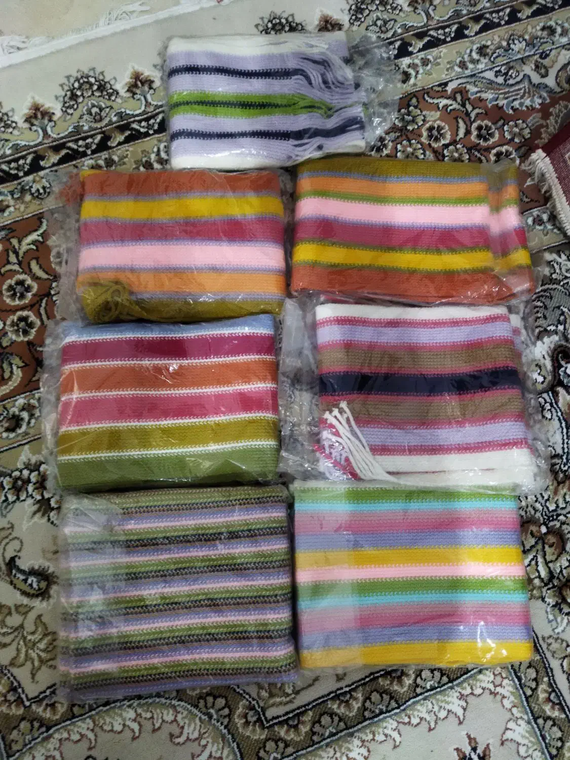 چند عدد شال بچگانه نو|کفش و لباس بچه|بروجرد, |دیوار