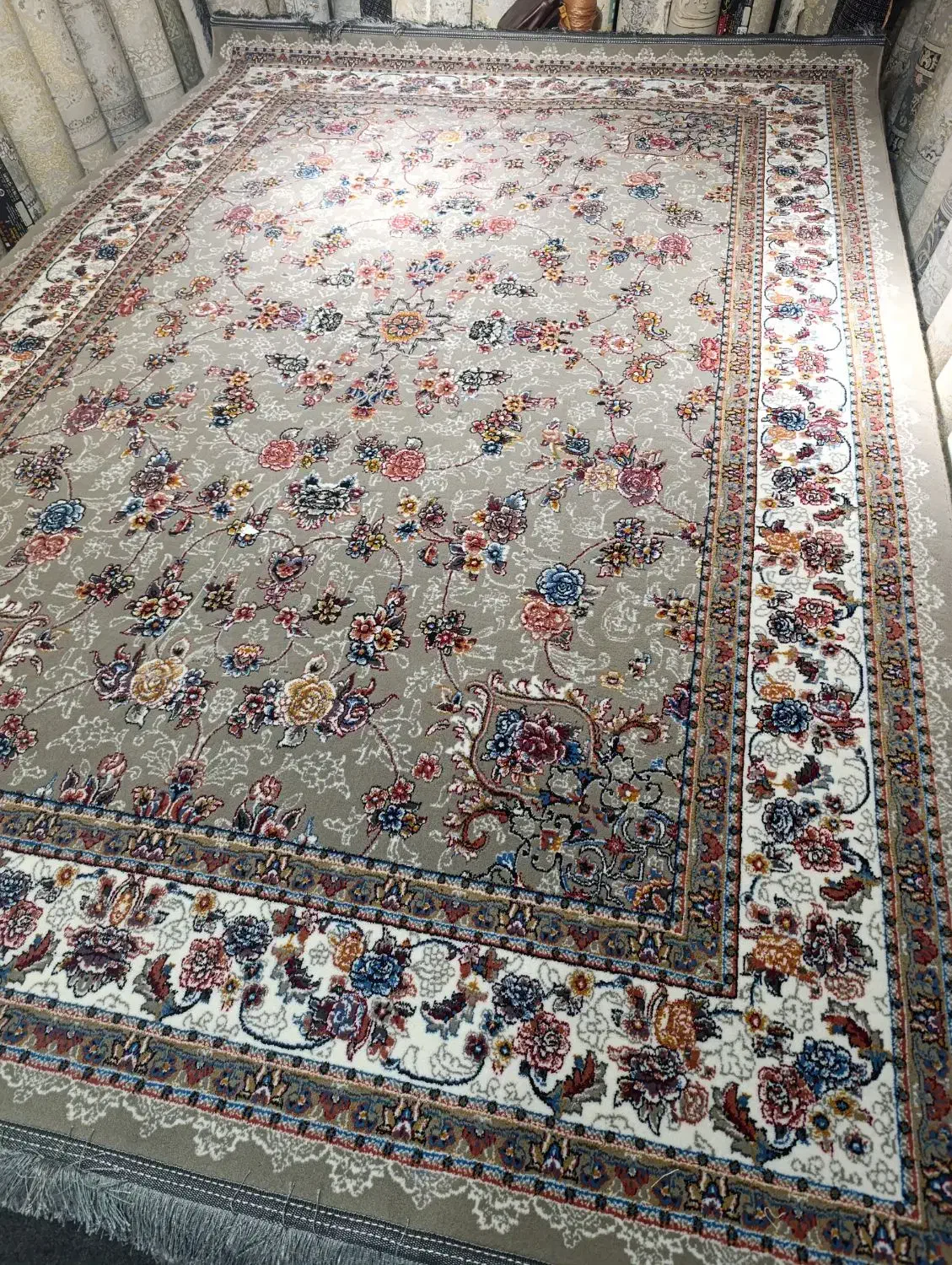 ۶ تخته فرش شش متری هفتصد شانه تازه و پلمپ|فرش|سقز, |دیوار