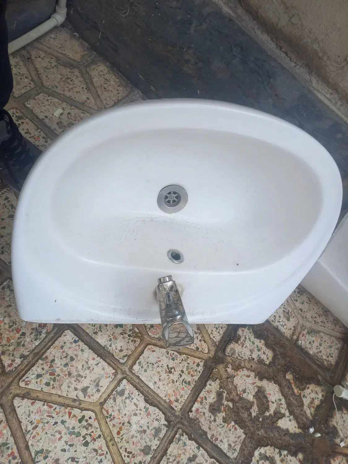 روشویی  باپایه سالم درحد دسشویی فرنگی|لوازم سرویس بهداشتی|نسیم‌شهر, |دیوار