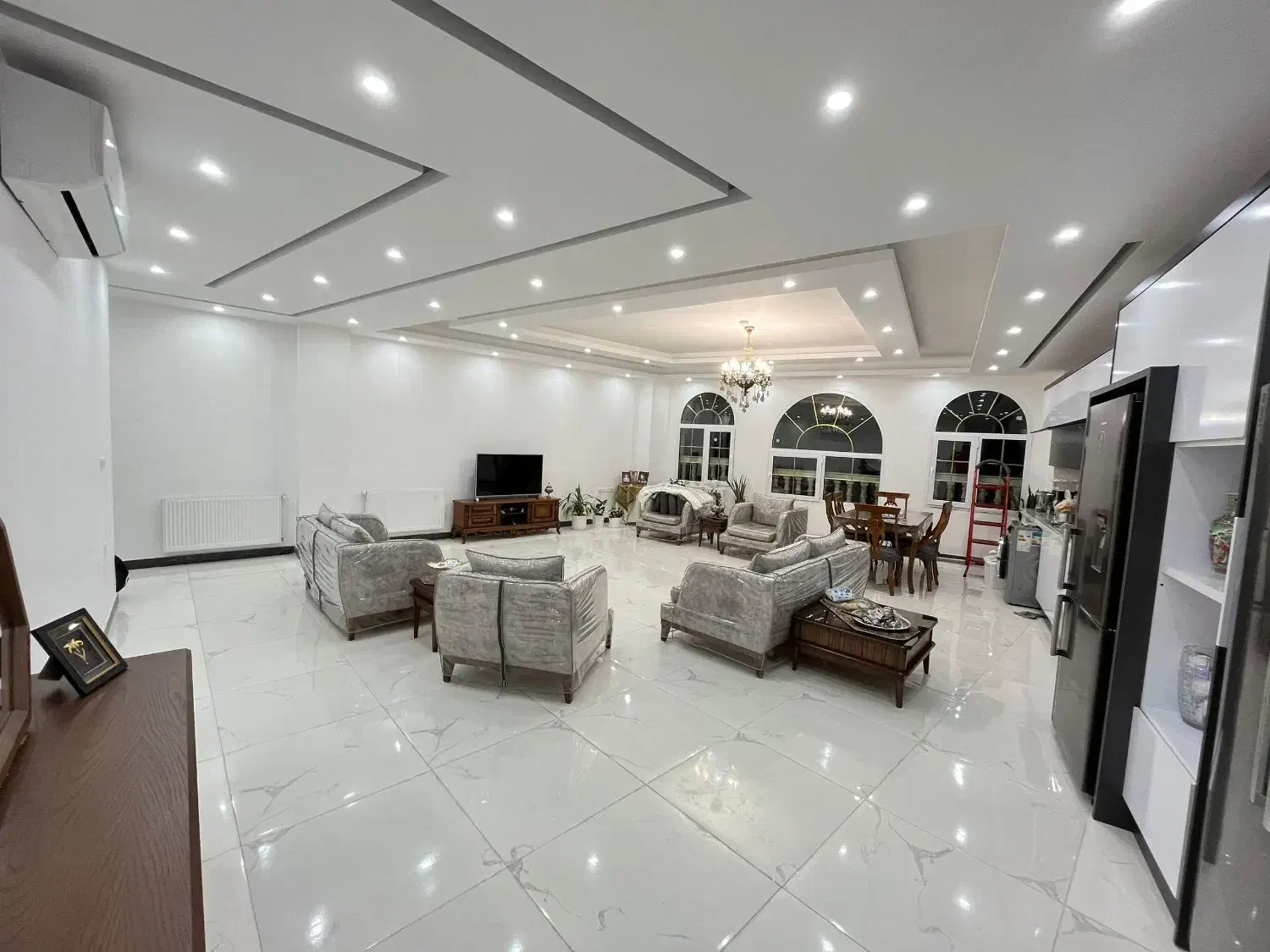 رهن کامل آپارتمان نوساز/3 خواب/ خیابان خزر|اجارهٔ آپارتمان|لاهیجان, کوی خزر|دیوار