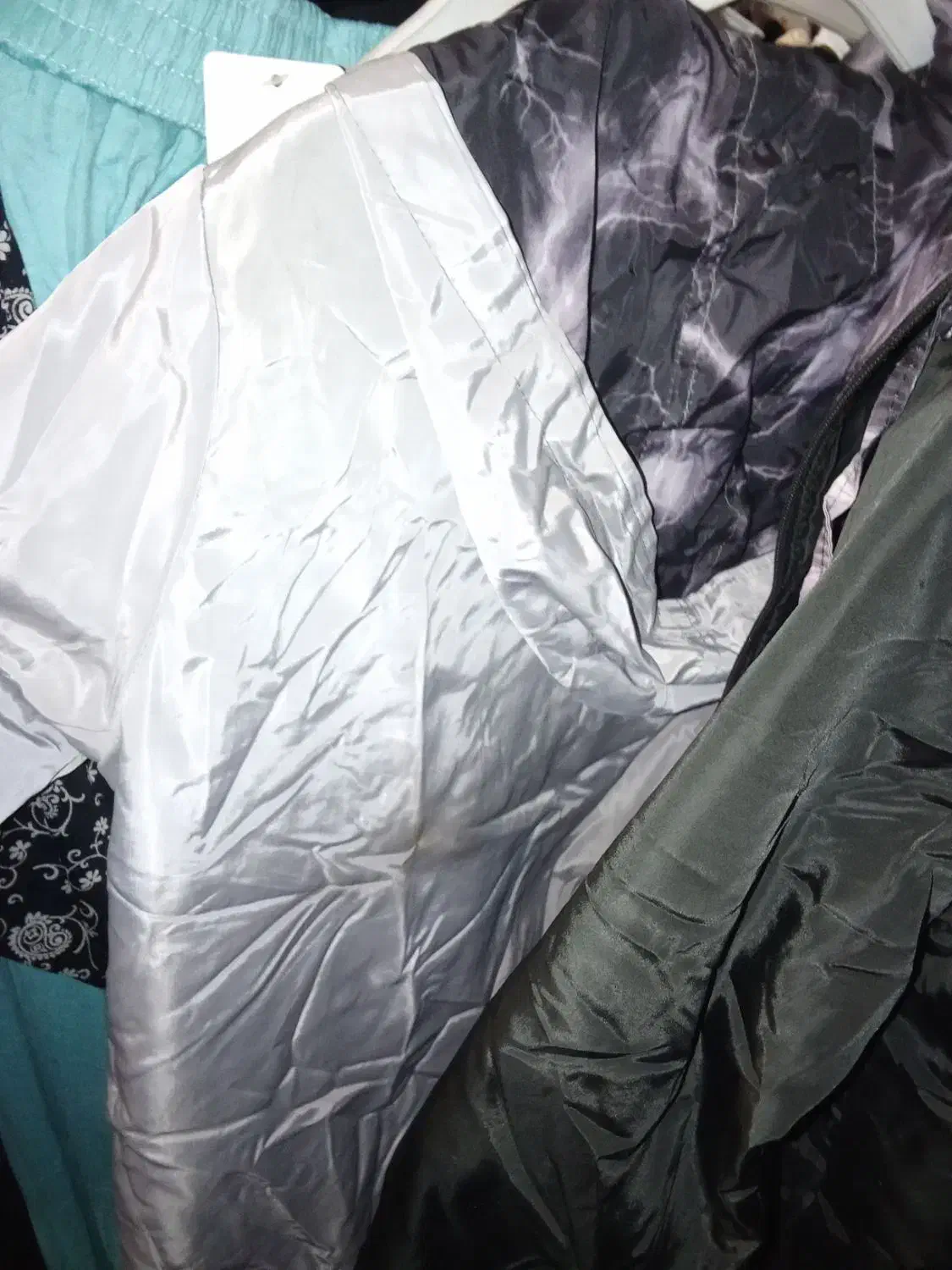 کافشن|لباس|خان ببین, |دیوار