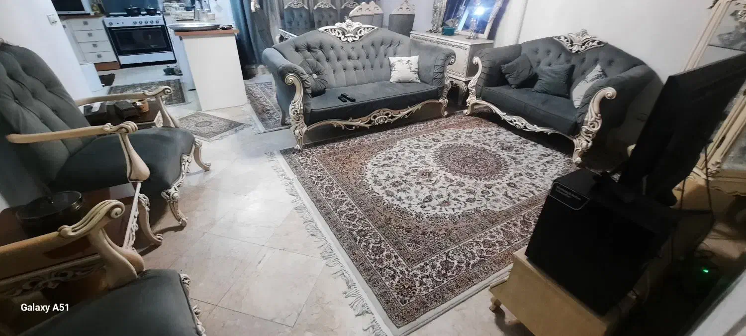 مبلمان ۷نفره و میز ناهار خوری|مبلمان خانگی و میز عسلی|تهران, آرژانتین|دیوار