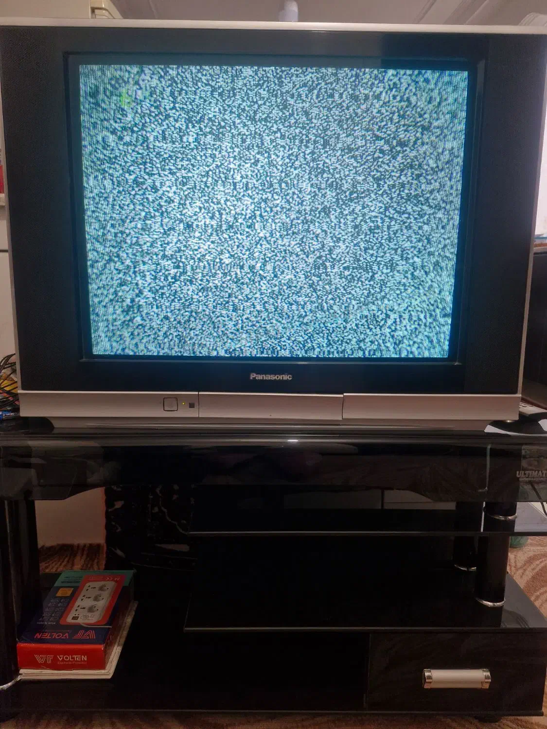 فروش تلوزیون|تلویزیون و پروژکتور|اصفهان, پوریای ولی|دیوار