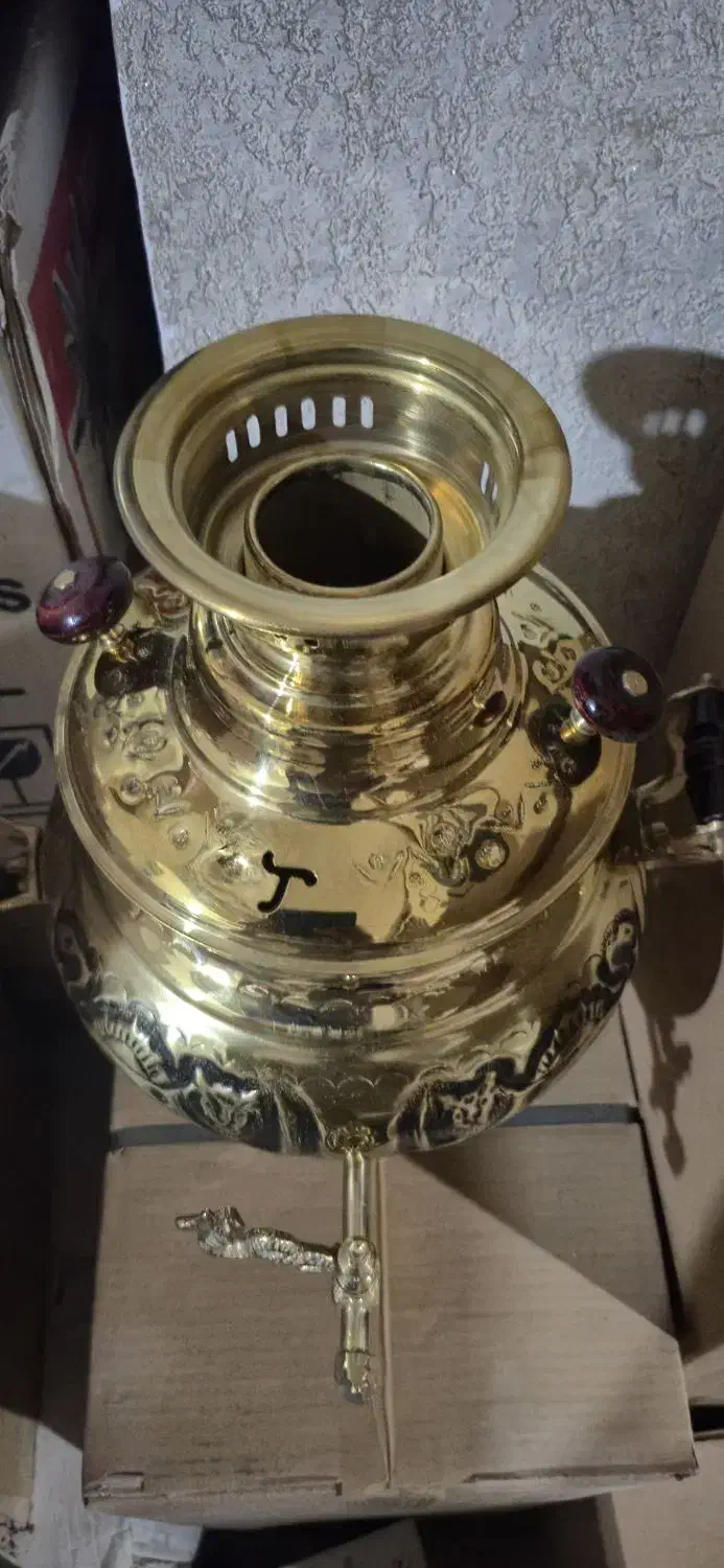 سماور ذغالی ۶لیتر|سماور، چای‌ساز، قهوه‌ساز|اصفهان, سرچشمه|دیوار