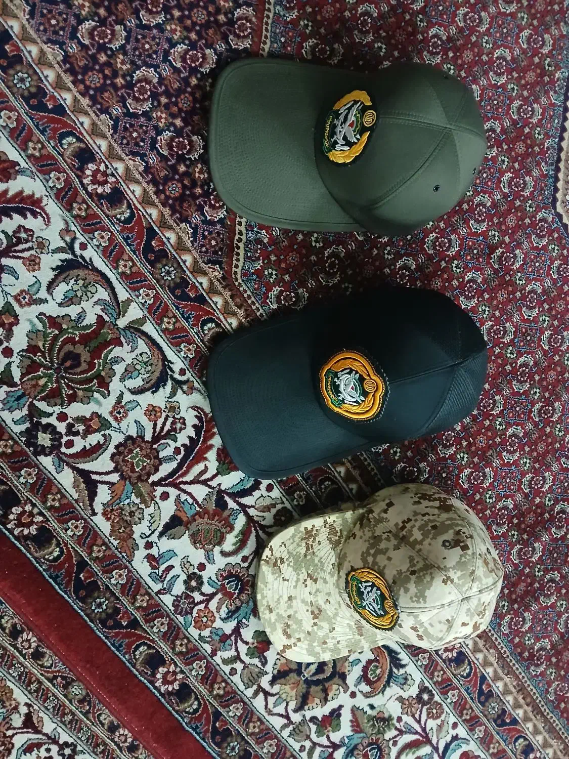 بتل نیروی زمینی|لباس|تهران, چوب تراش|دیوار