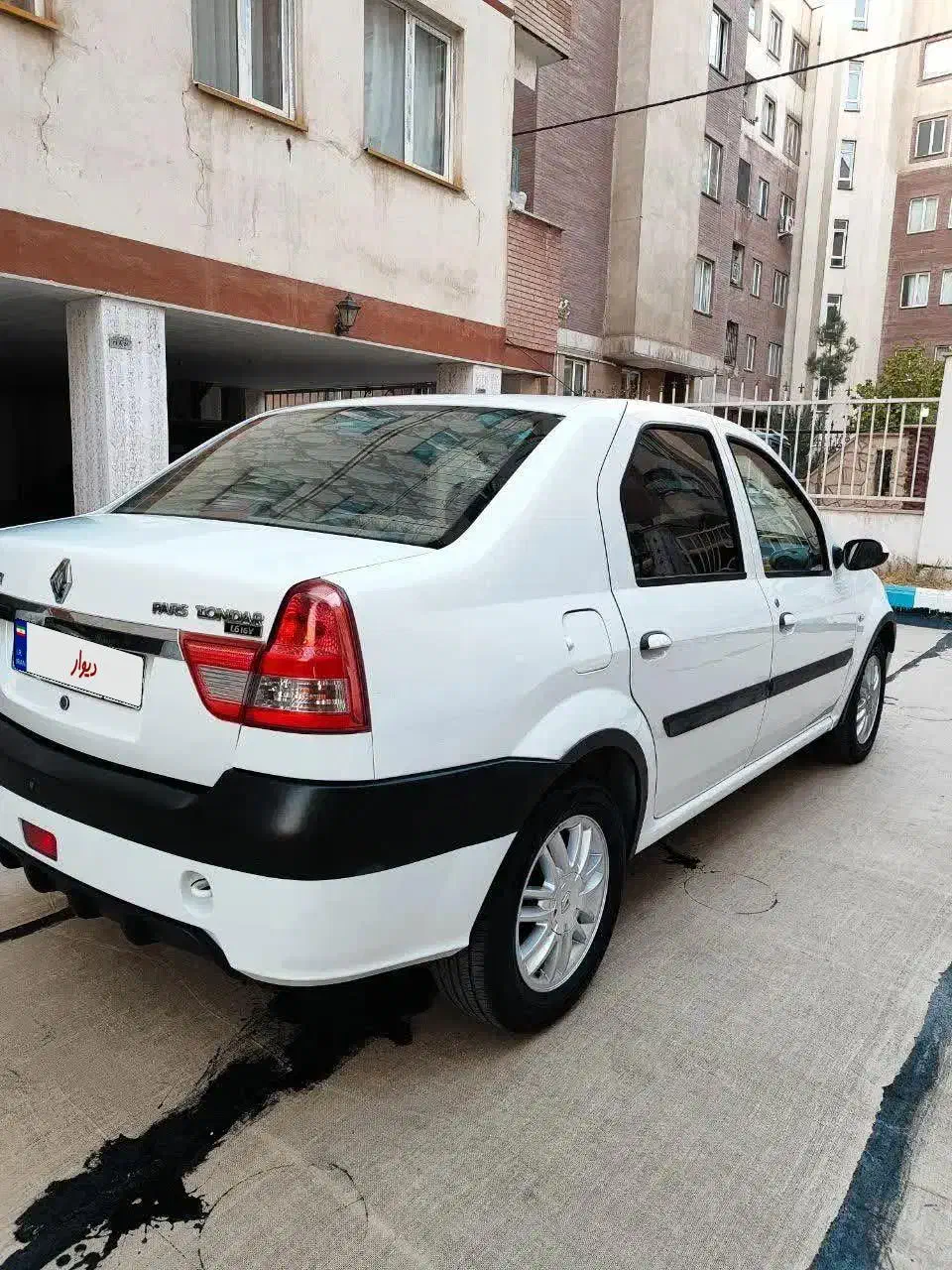 پارس تندر مدل 1395 بیرنگ تک برگ سند 95تا کار|خودرو سواری و وانت|تهران, تهرانسر شرقی|دیوار