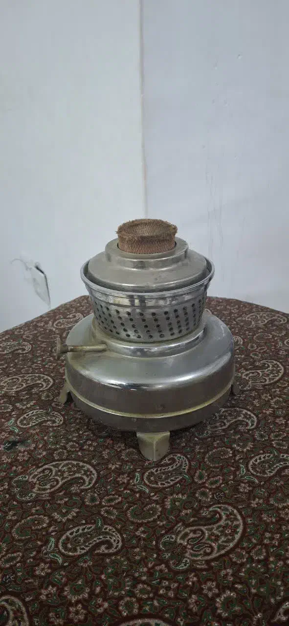 اشیا قدیمی وعتیقه|کلکسیون اشیاء عتیقه|تربت‌حیدریه, شهرک ولیعصر|دیوار