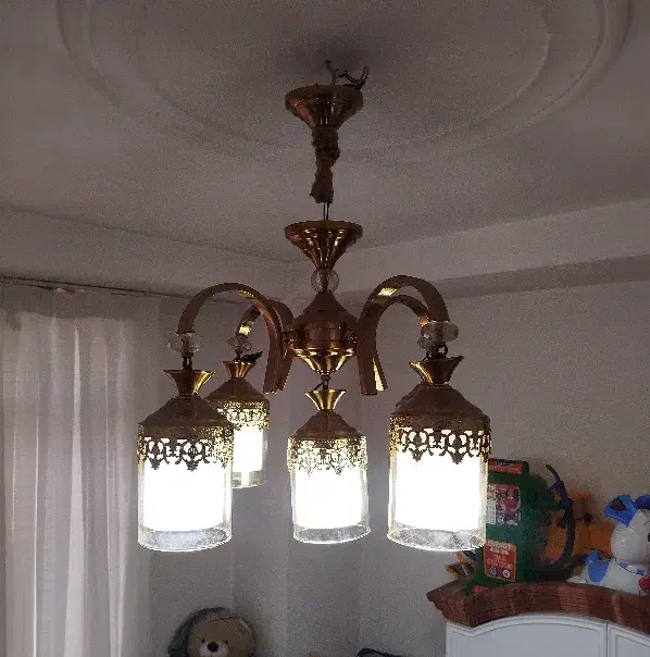 لوستر 5شاخه|لوستر و چراغ آویز|اسلام‌شهر, شهرک مفیدی|دیوار