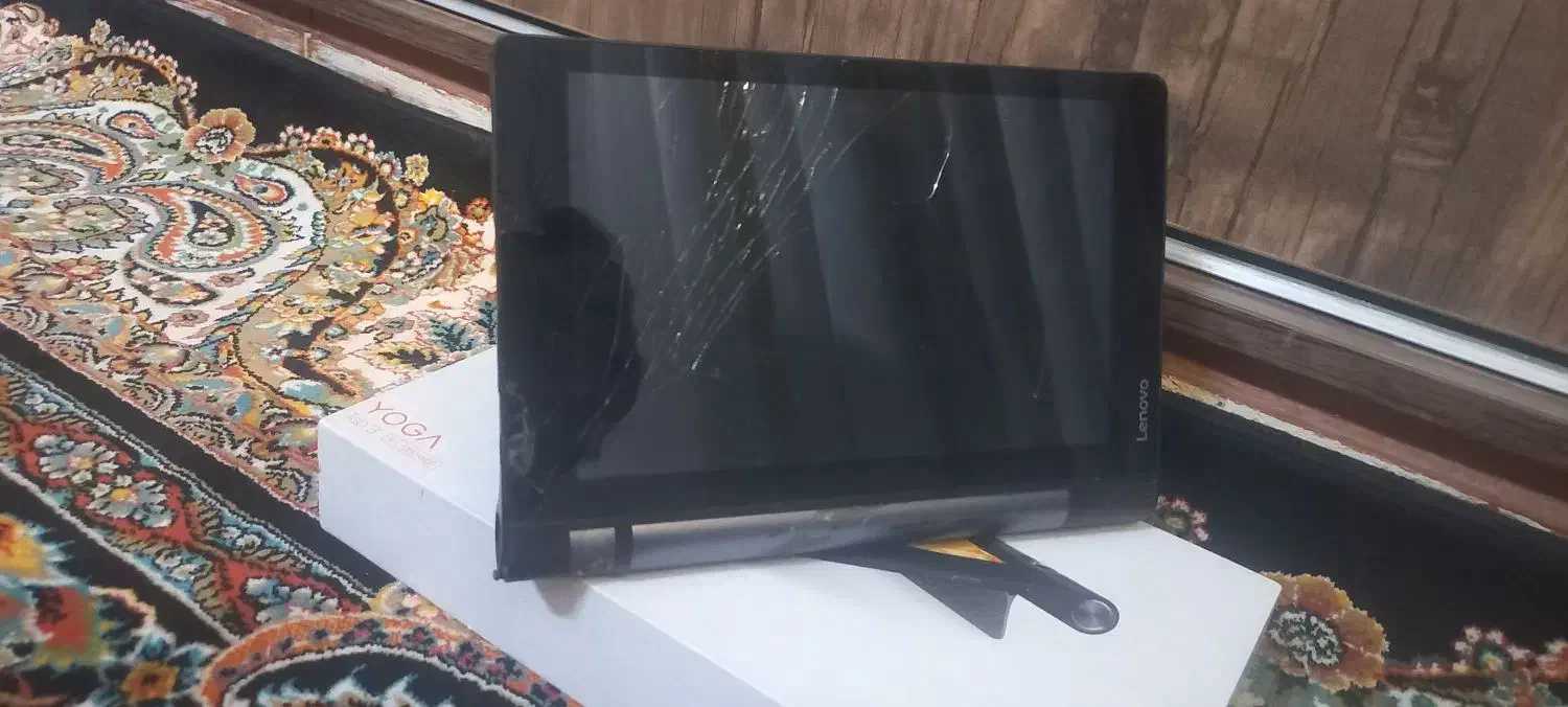 تبلت Lenovo (YOGA)|تبلت|رباط‌کریم, رباط‌کریم|دیوار