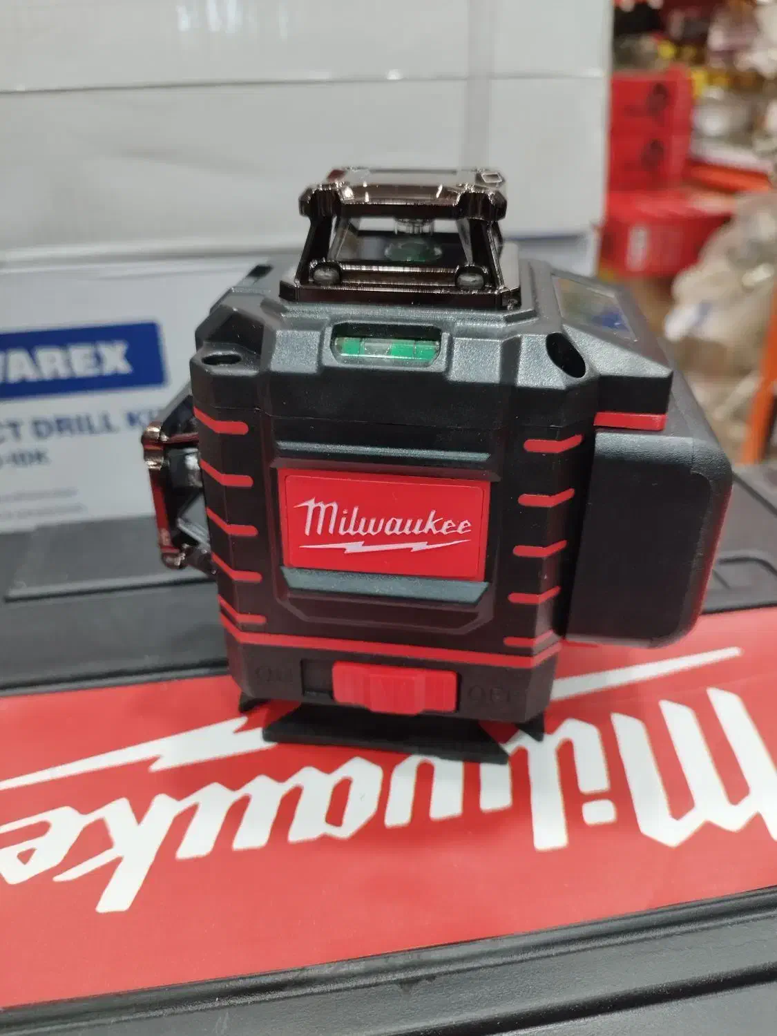 تراز لیزری میلواکی ۳۶۰ درجه نور سبز|ابزارآلات|زنجان, |دیوار