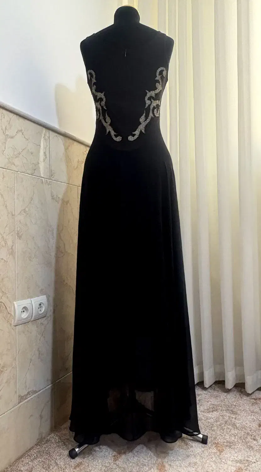 مجلسی|لباس|قم, باغ شریفی|دیوار