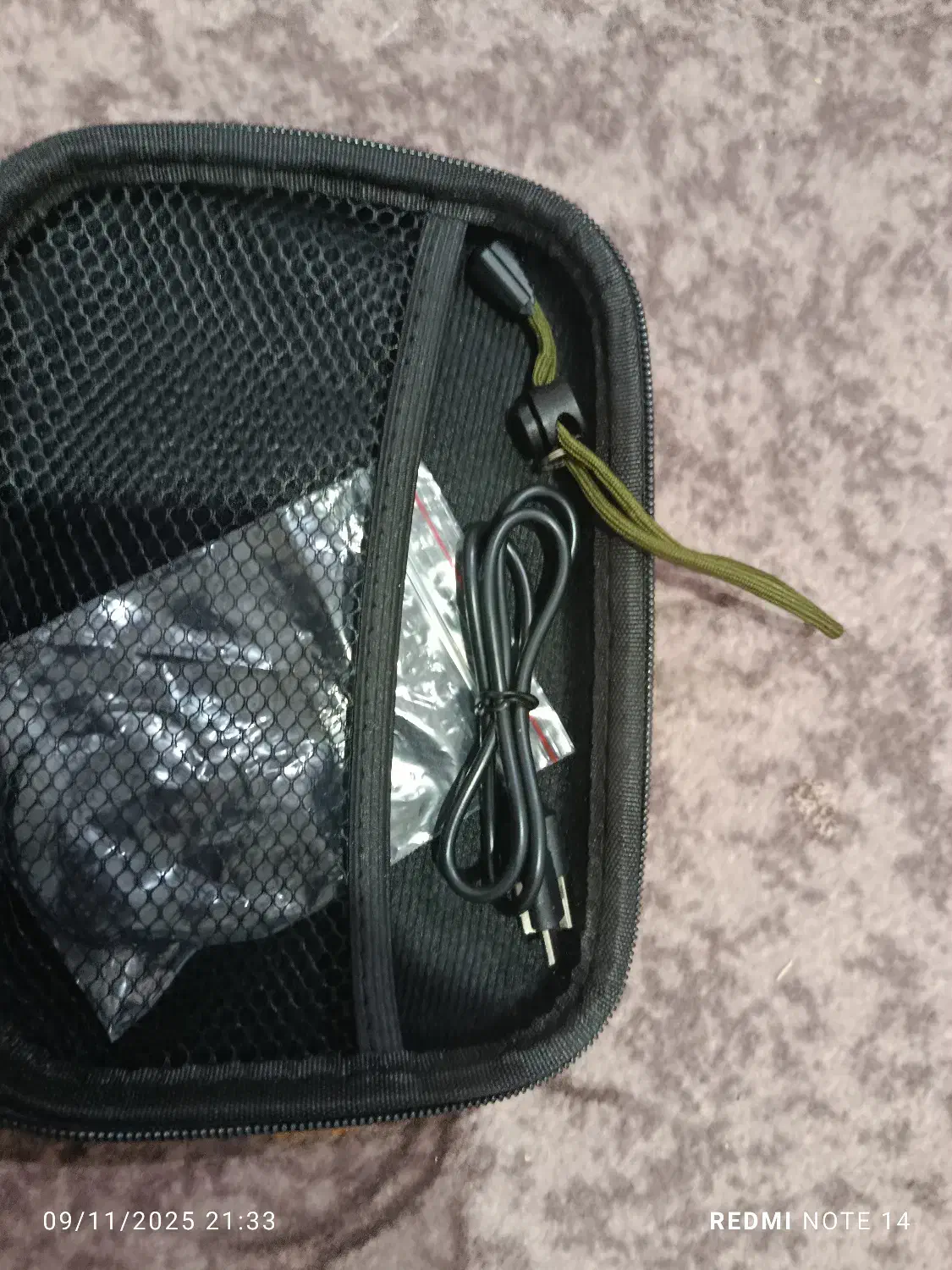 چراغ قوه اسمال سان پلیسی|کوهنوردی و کمپینگ|لردگان, |دیوار