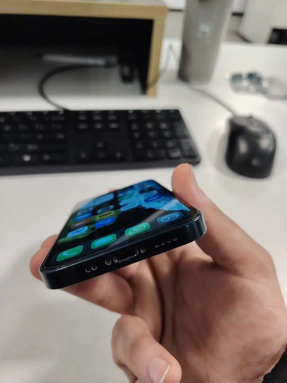 12 مینی|موبایل|کرج, حصارک بالا|دیوار