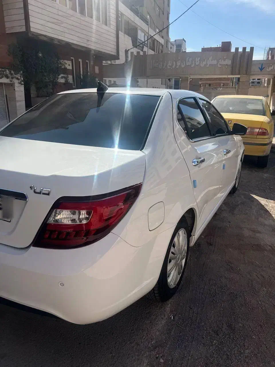 دنا پلاس پنج دنده 1404|خودرو سواری و وانت|کرمان, |دیوار