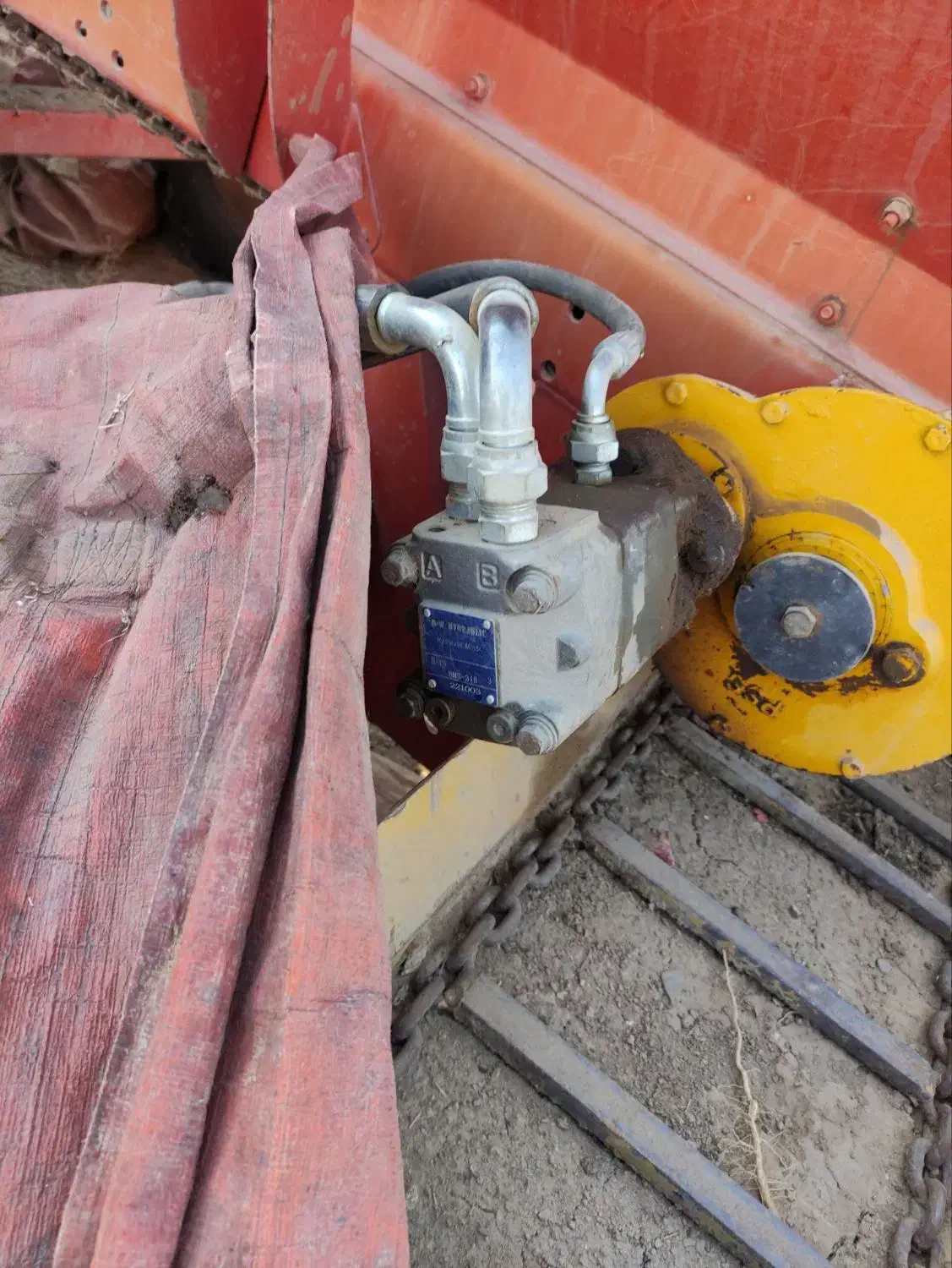 کود پاش|ابزارآلات|گناباد, |دیوار