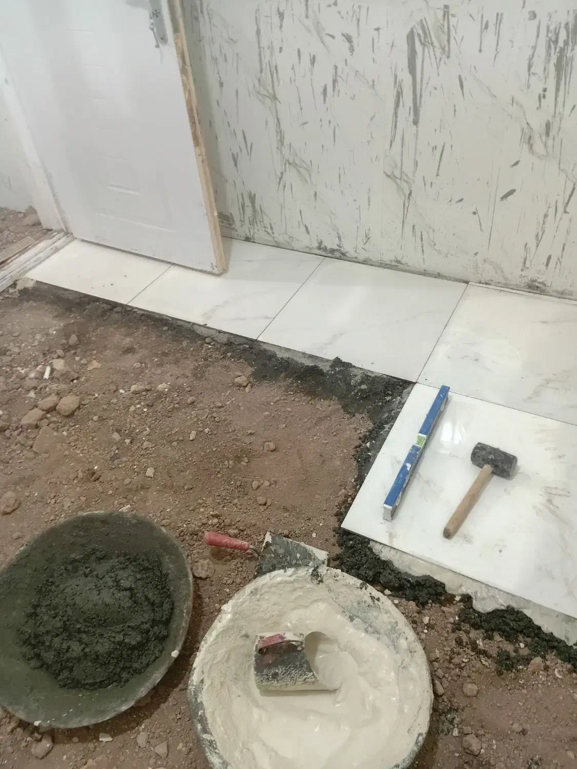 باسلامانجام کارکاشی وسرامیک وکاشی و نما|خدمات پیشه و مهارت|کرمانشاه, |دیوار