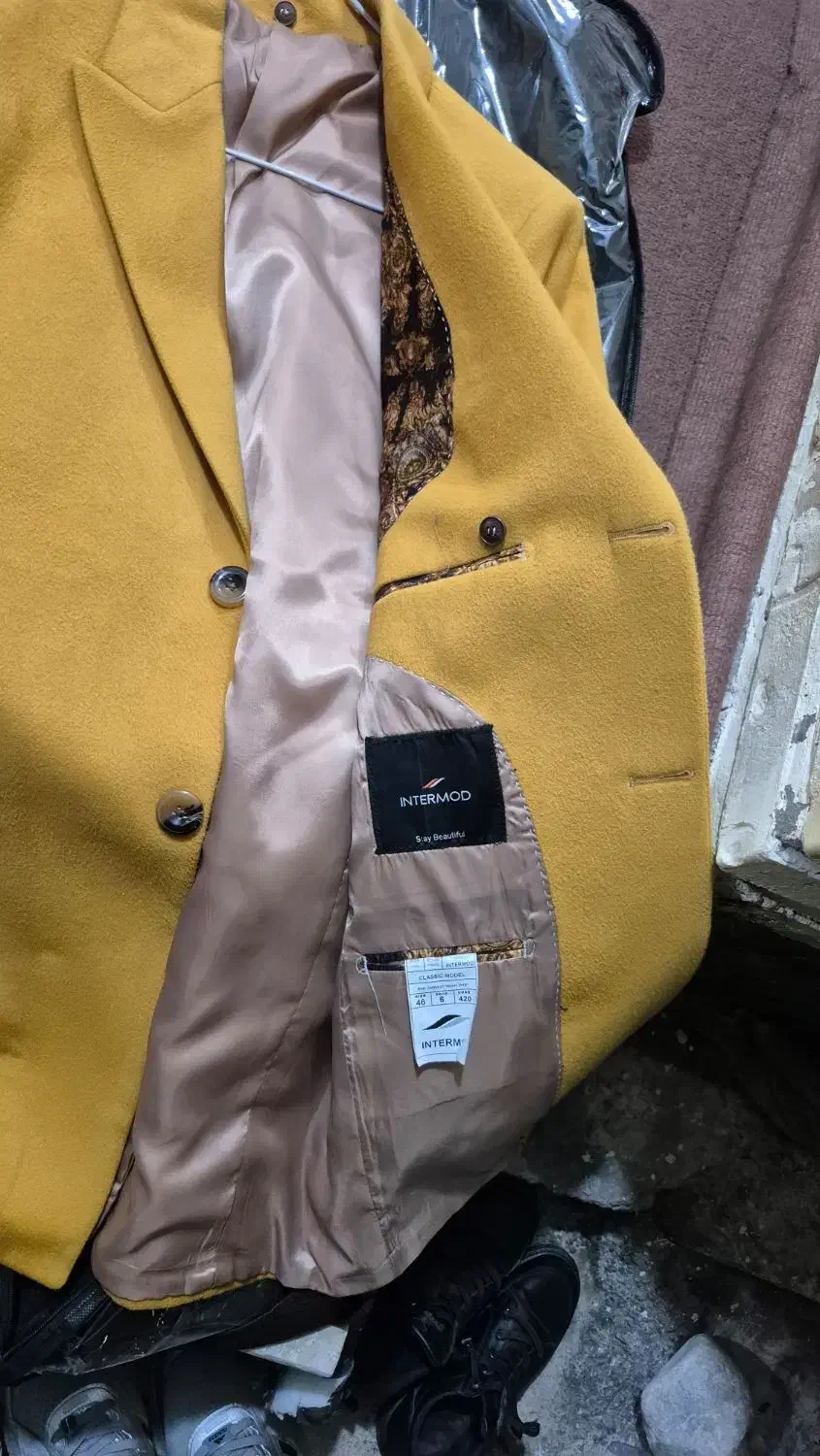 کوت تک مردانه|لباس|یاسوج, |دیوار