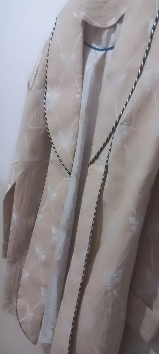 مانتو|لباس|یزد, |دیوار