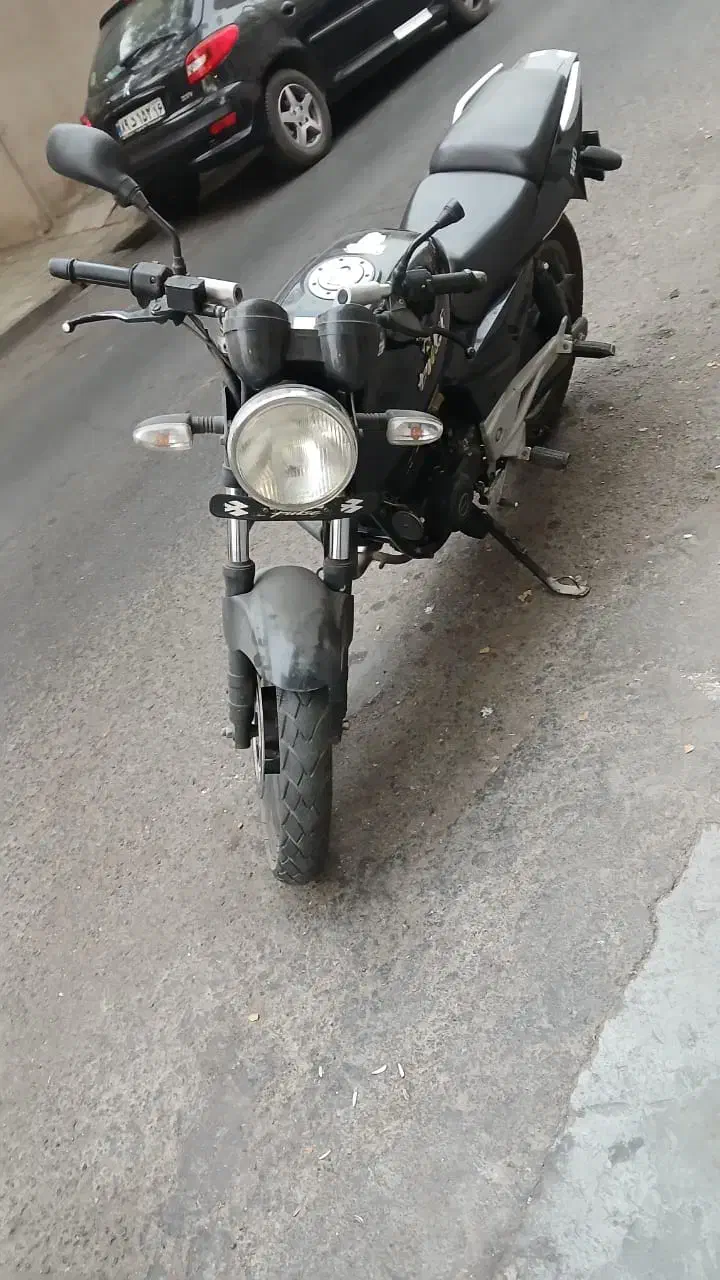 پالس ۹۳|موتورسیکلت|قم, زنبیل آباد|دیوار