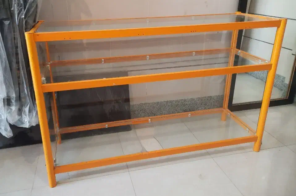 ویترین|فروشگاه و مغازه|همدان, |دیوار