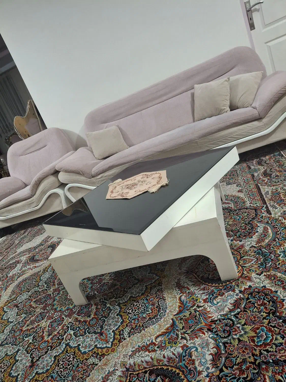 مبل راحتی|مبلمان خانگی و میز عسلی|تهران, کیانشهر|دیوار