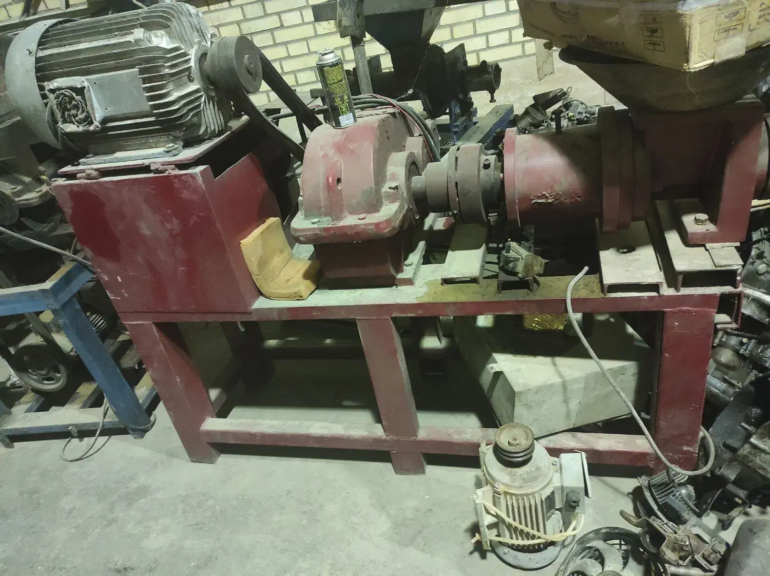 اکسترودرذغال،میکسرزغال،سرند،برش خشک ،وسایل زغال|ماشین‌آلات صنعتی|اصفهان, لاله|دیوار