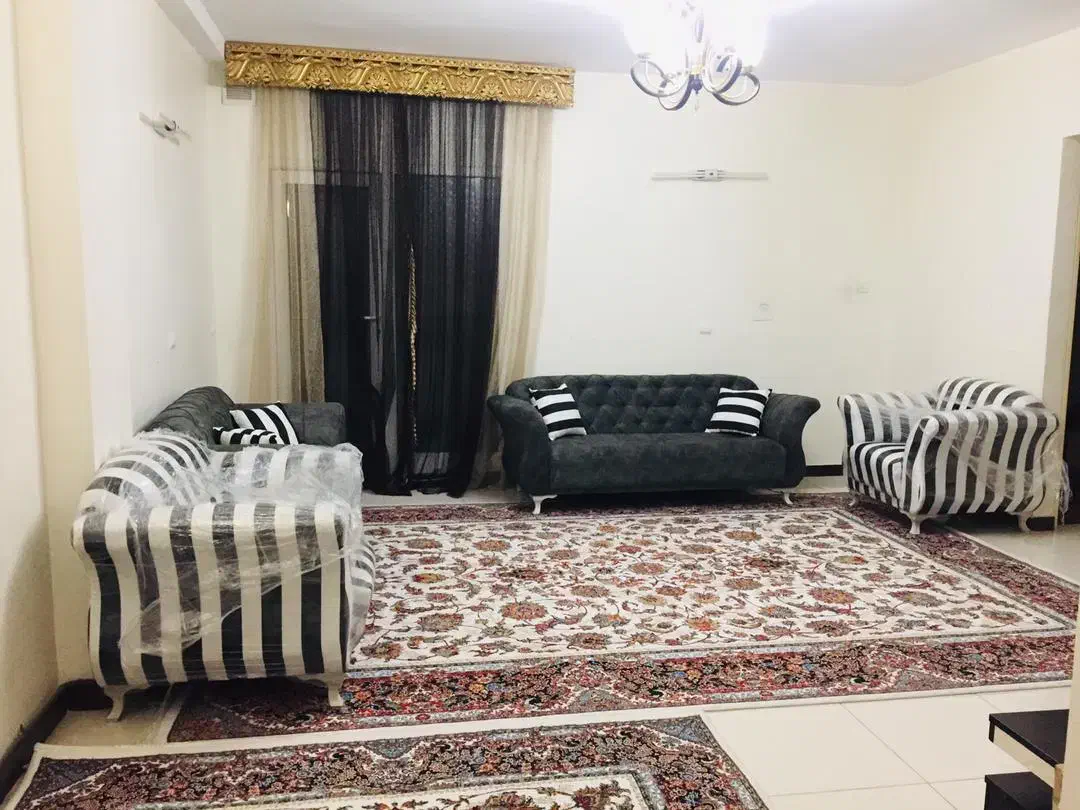 فرش ۱۲ و ۶ متری جفت|فرش|پرند, فاز ۵|دیوار