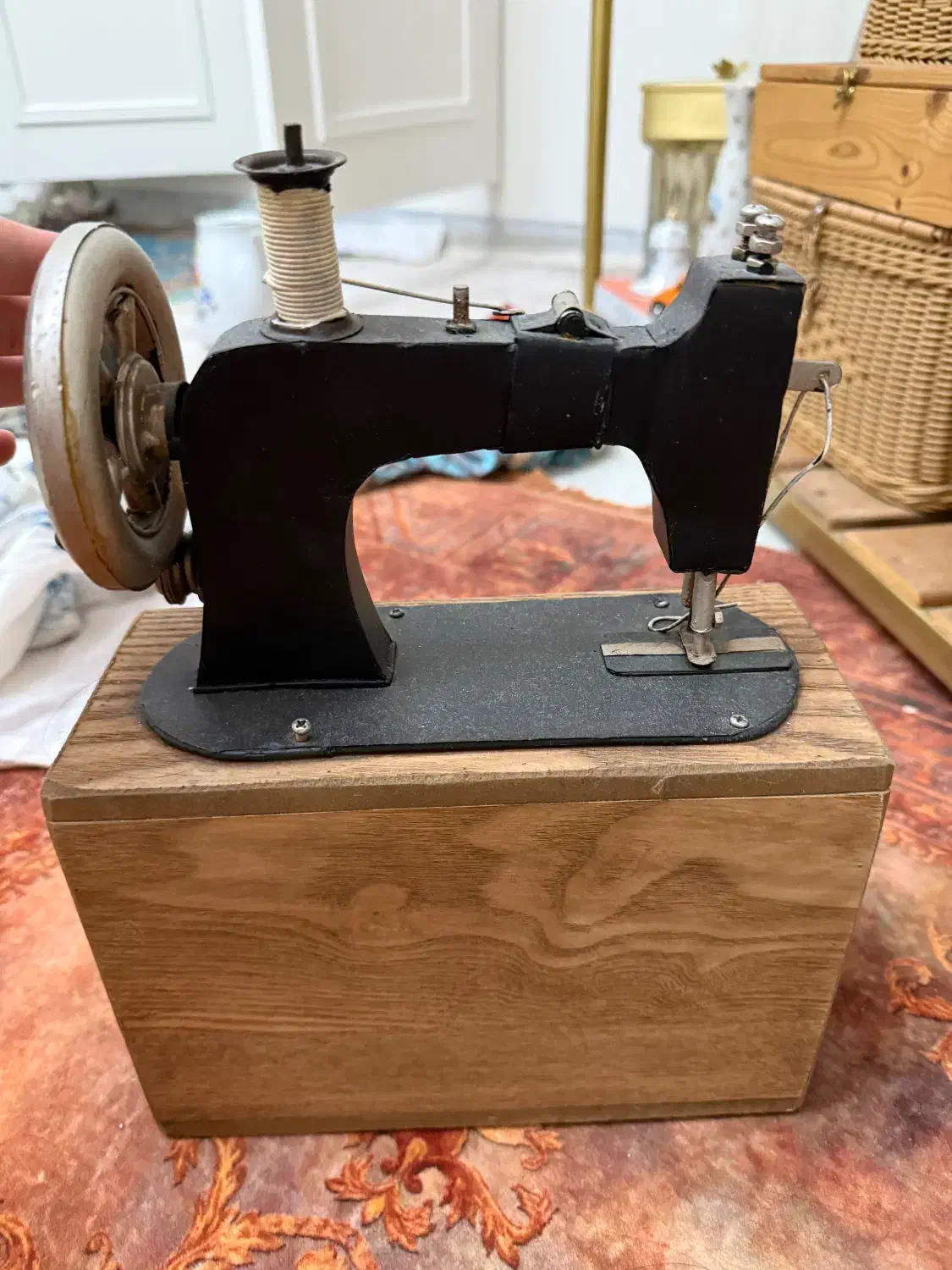 چرخ خیاطی چوبی دکوری|مجسمه، تندیس، ماکت|تهران, امانیه|دیوار