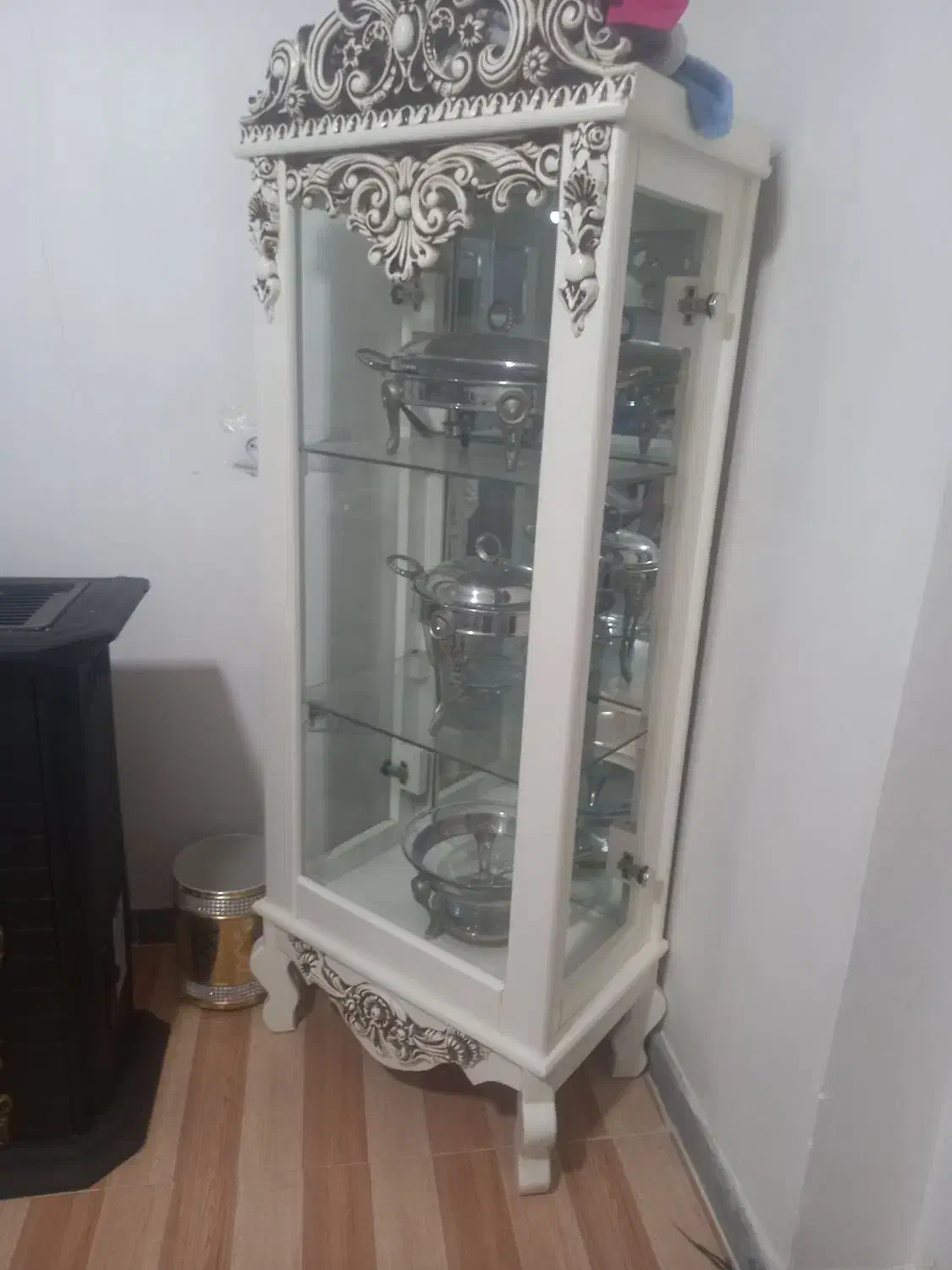 آیینه و کنسول و میزتلویزیون و بوفه..|بوفه، ویترین، کنسول|ساری, |دیوار