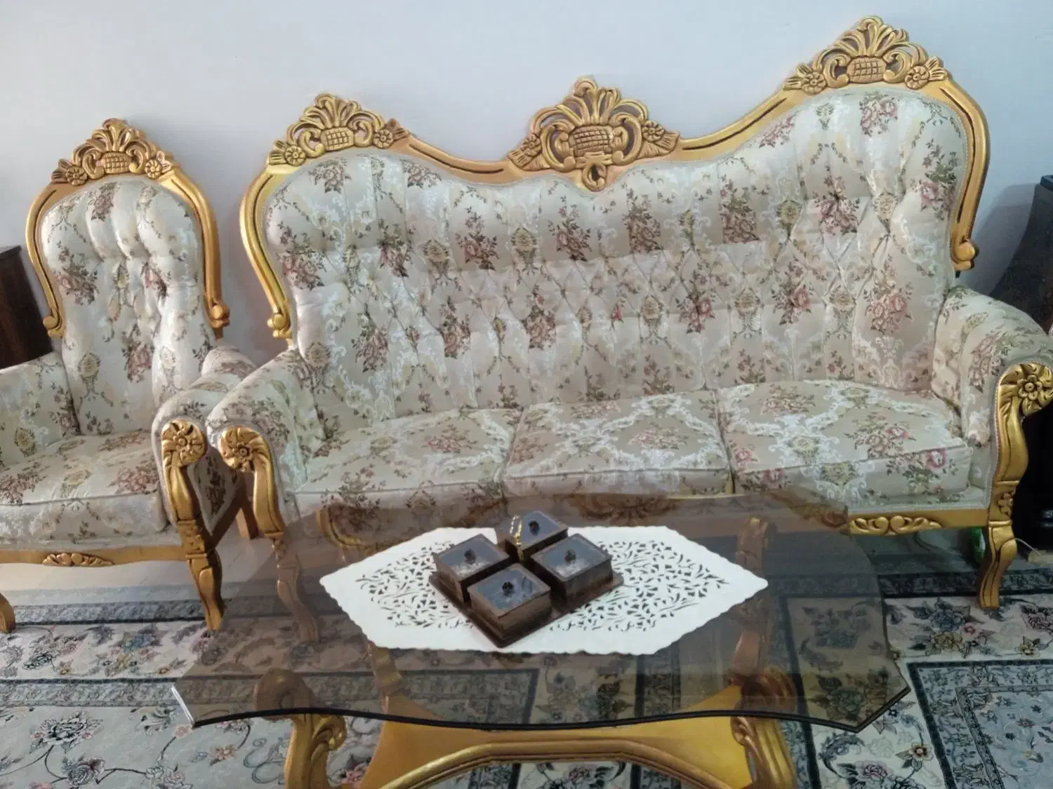 مبل سلطنتی ۹نفره|مبلمان خانگی و میز عسلی|تربت‌حیدریه, مظفریه|دیوار