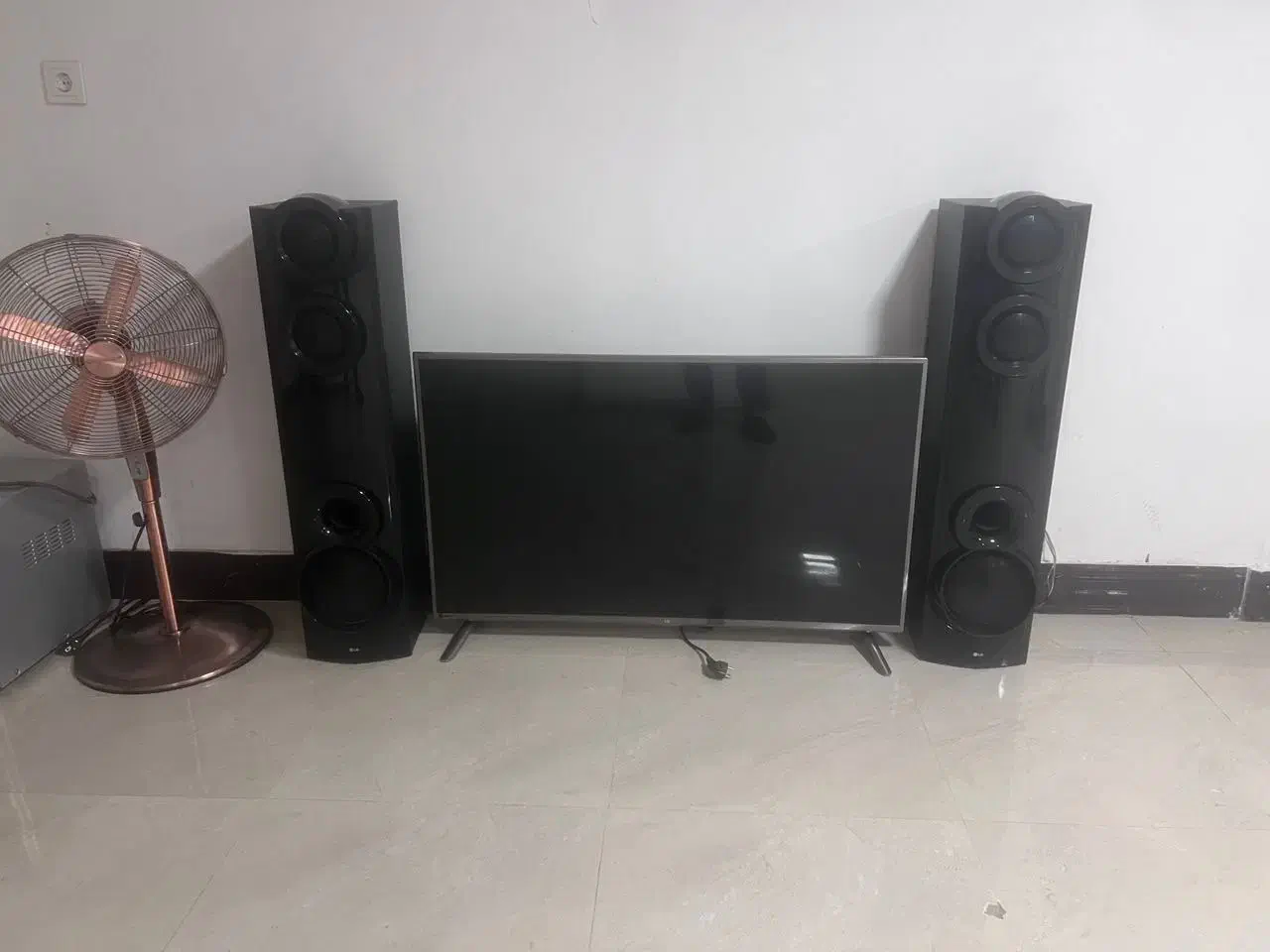 دوتا اسپیکر ال جی|سیستم صوتی خانگی|چالوس, |دیوار