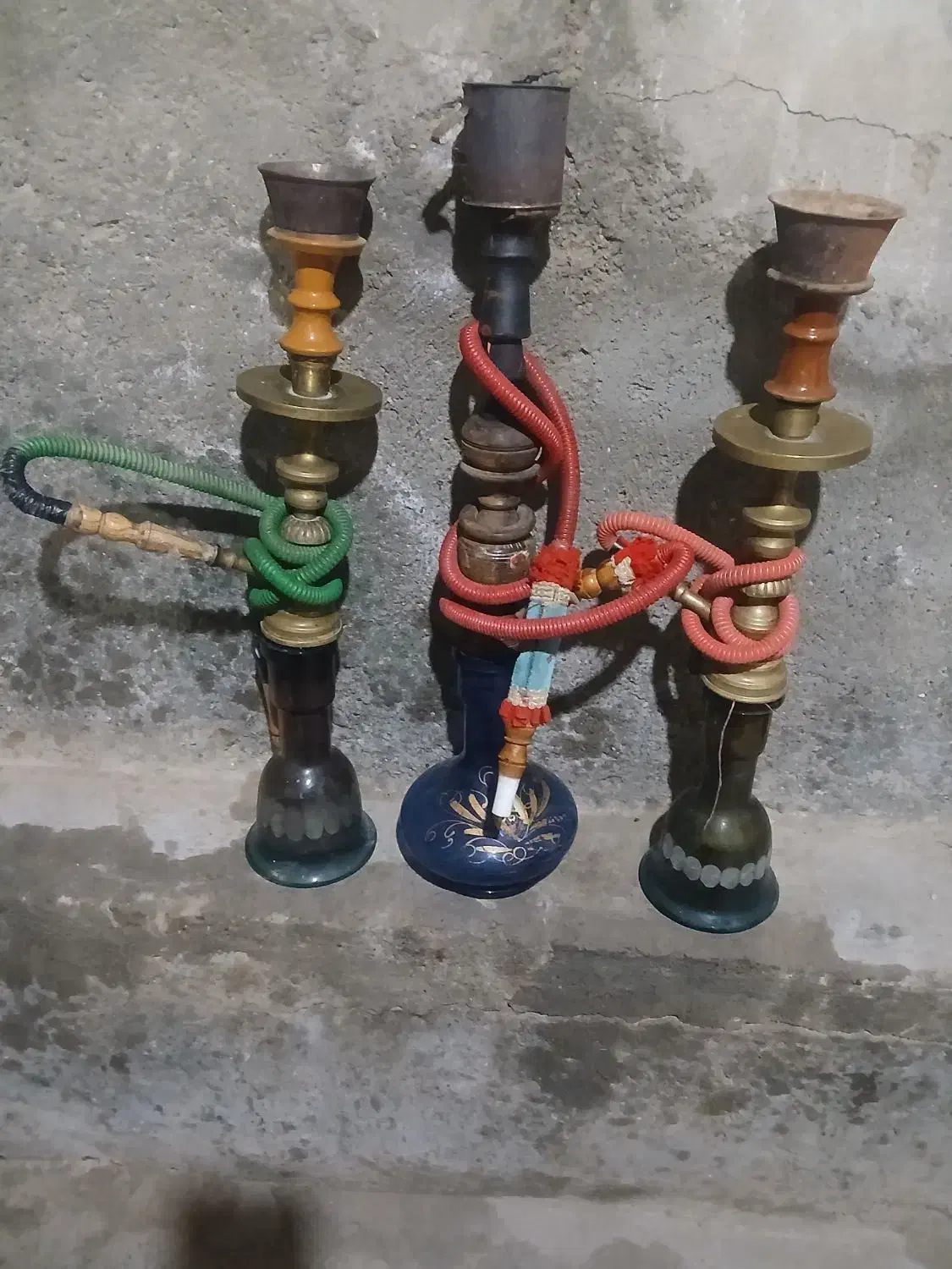 سه عدد قلیان|صنایع دستی و سایر لوازم تزئینی|سراب, |دیوار