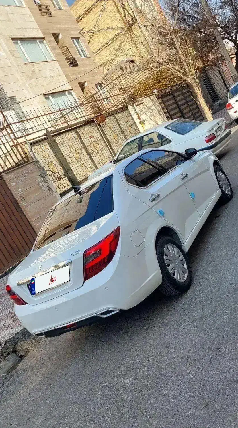 دناپلاس پنجدنده مدل1403کم کارکردمشابهصفر|خودرو سواری و وانت|قزوین, |دیوار