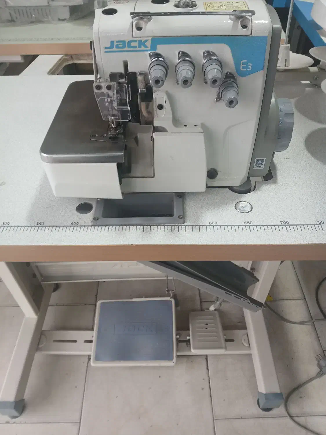 چرخ سردوز e3|چرخ خیاطی و ریسندگی|مشکیندشت, |دیوار