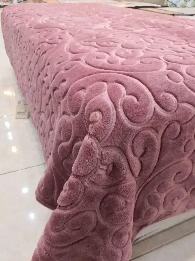 پتو گلبافت کیلوی 2 تیکه|رختخواب، بالش، پتو|نجف‌آباد, گلدشت|دیوار