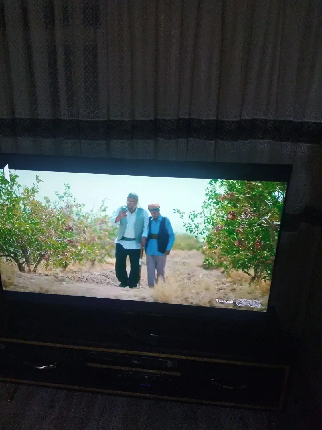 ال ای دی برند جی پلاس52اینچ مدل 2025|تلویزیون و پروژکتور|تهران, پاسداران|دیوار