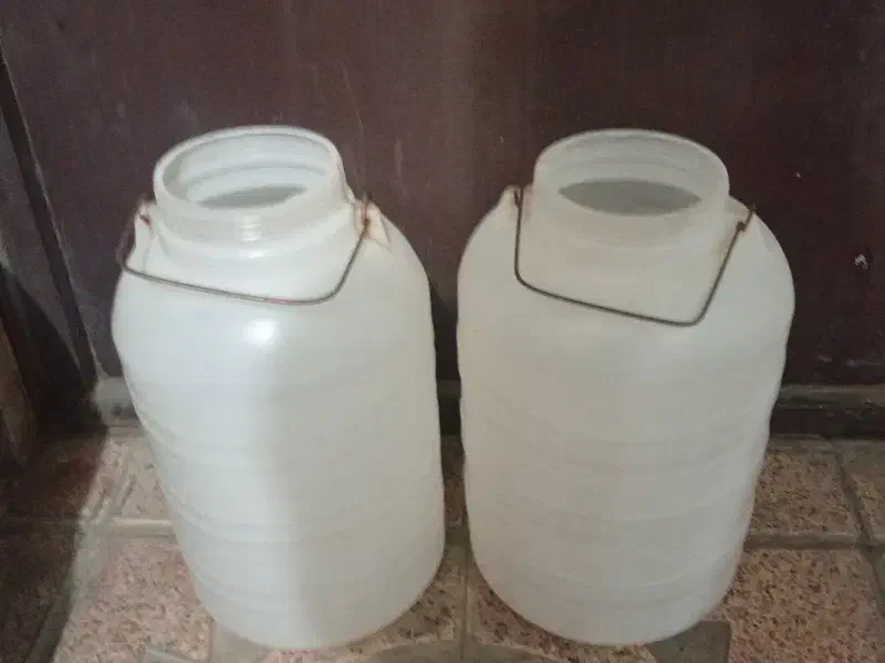 دبه|ظروف نگهدارنده، پلاستیکی، یک‌بارمصرف|قرچک, زیبا شهر|دیوار