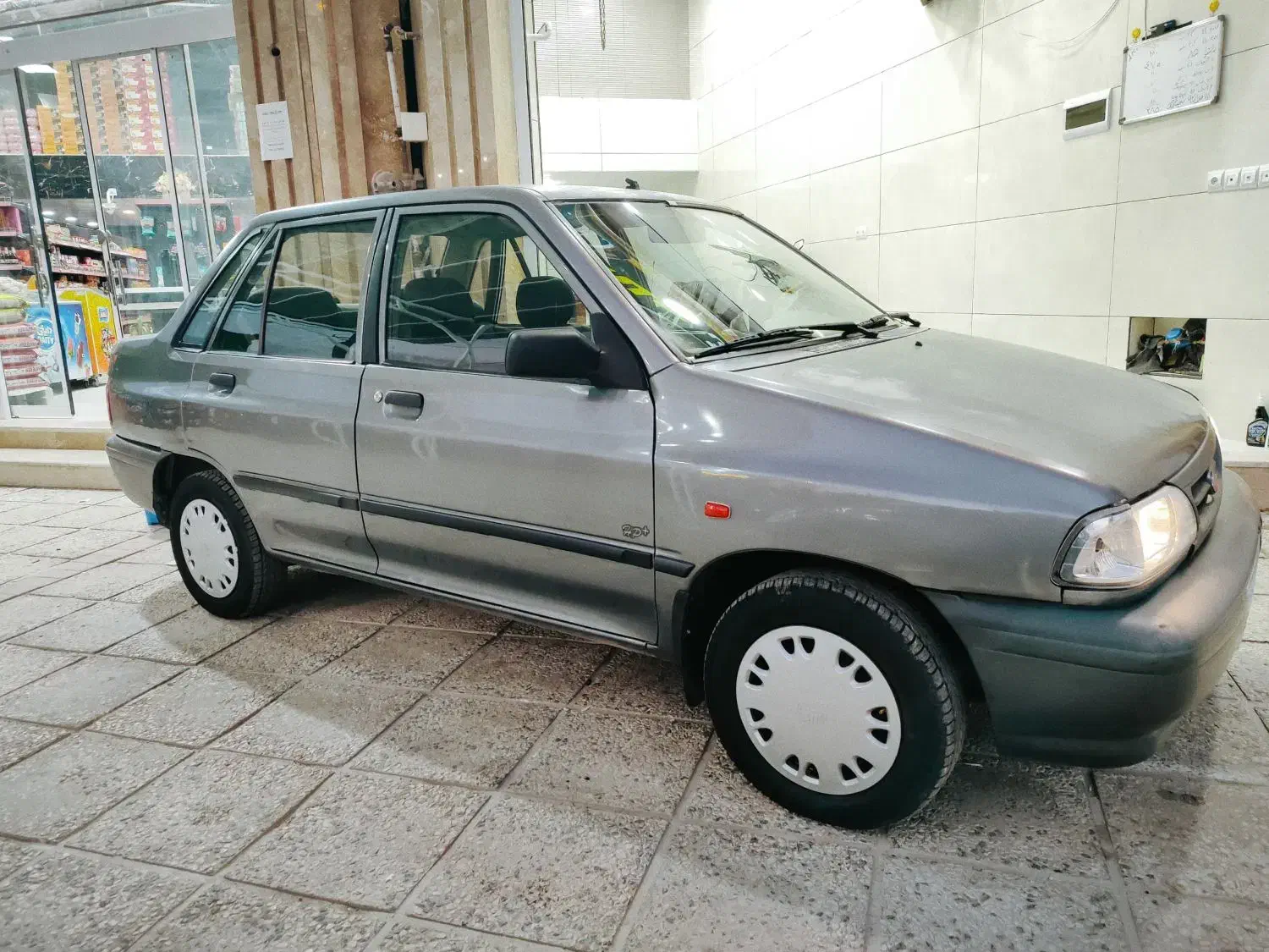 فروش رفت|خودرو سواری و وانت|زرقان, |دیوار